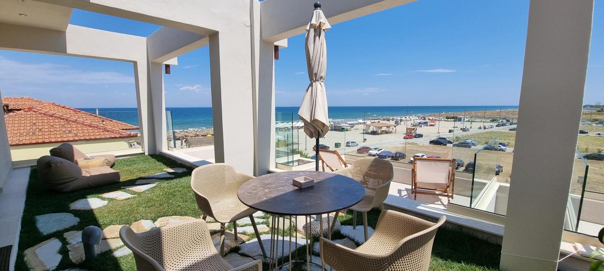 Pantheon Sea View Aparthotel Neoi Poroi Room photo