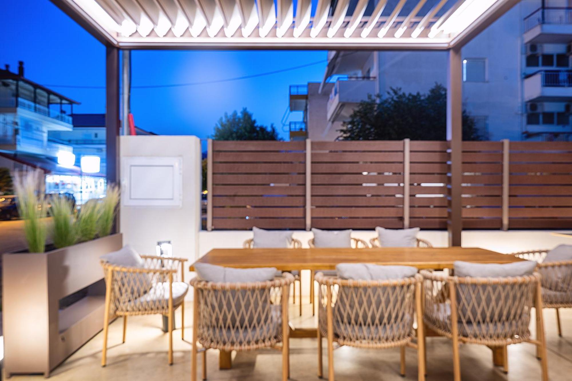 Pantheon Sea View Aparthotel Neoi Poroi Exterior photo