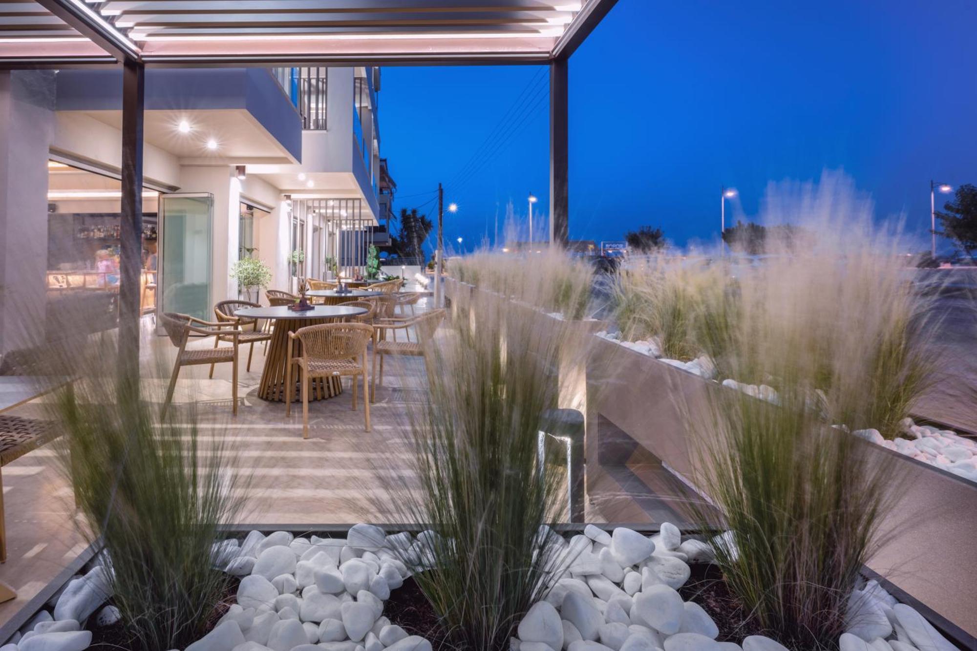 Pantheon Sea View Aparthotel Neoi Poroi Exterior photo