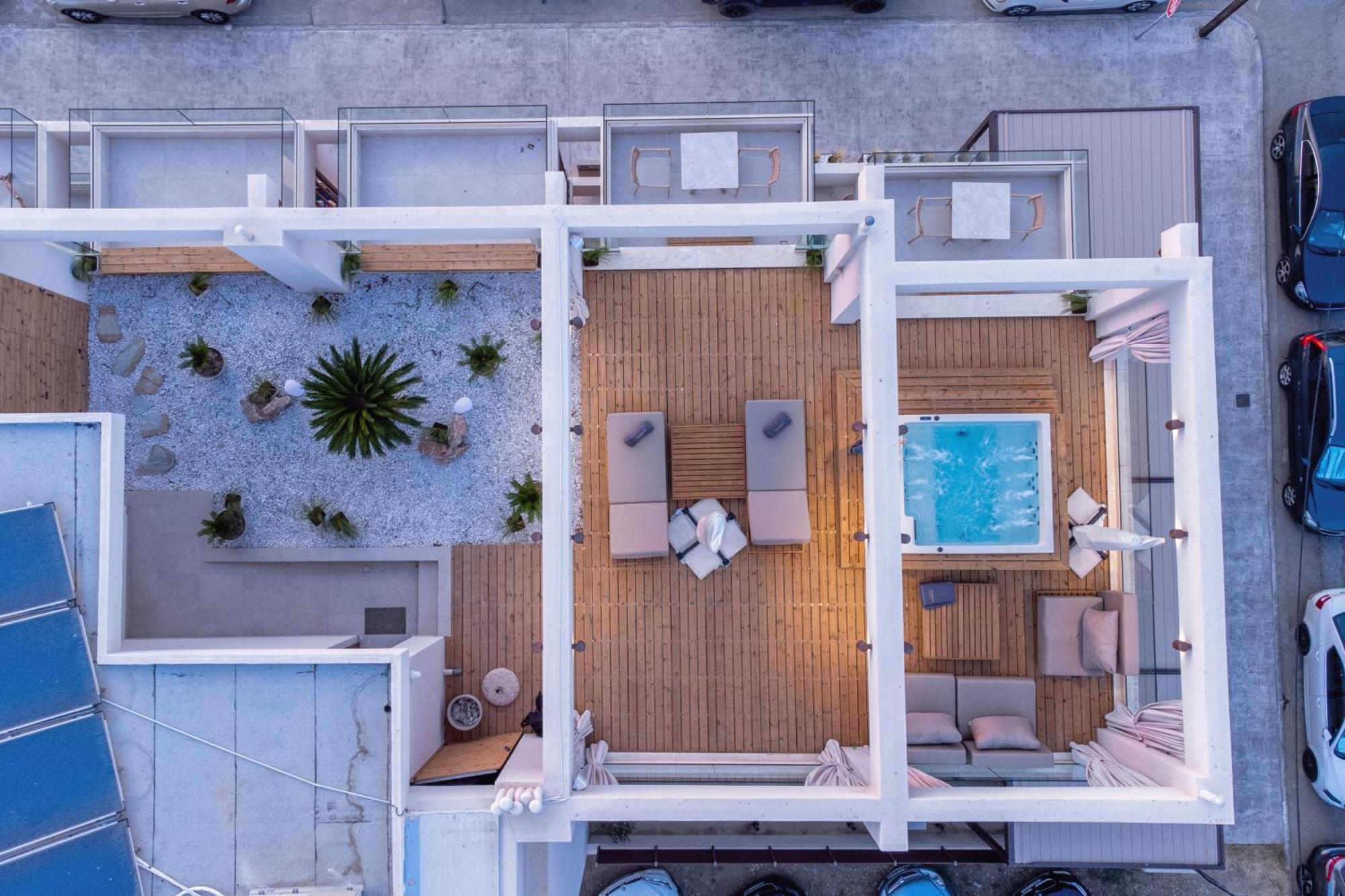 Pantheon Sea View Aparthotel Neoi Poroi Exterior photo