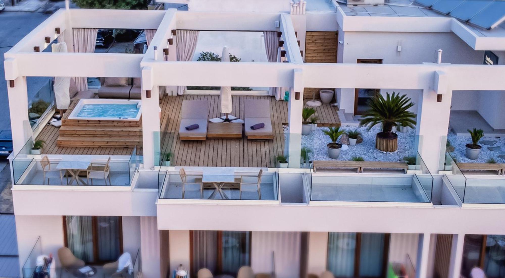 Pantheon Sea View Aparthotel Neoi Poroi Exterior photo